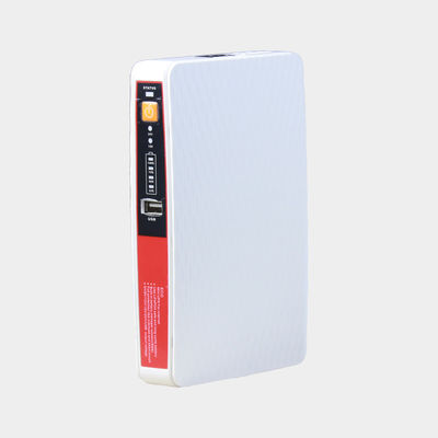 Potência de saída de 18W Mini UPS 8000mah 5V 9V 12V Bateria branca com proteção de adaptador
